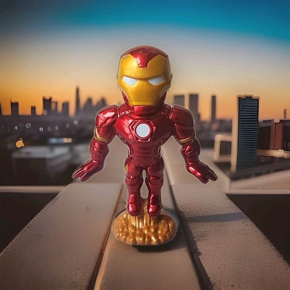 Jada Toys Metals Marvel Avengers Iron Man Red Die Cast 3" Figure 2017 Preowned*